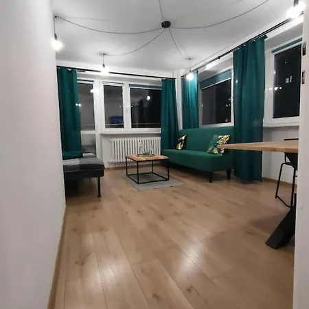 Apartment Apartament Szmaragdowy Centrum